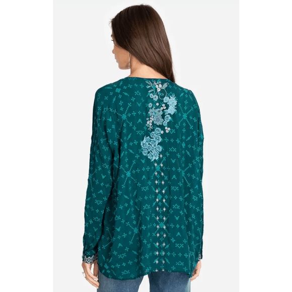 Johnny Was Tops - NWT Johnny Was Yoko Blouse Rayon Tunic with Blue Floral Embroidery in Size XL